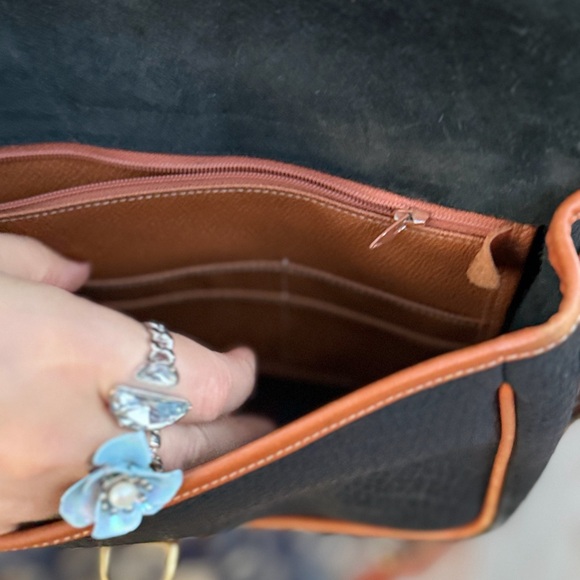 Vintage Dooney & Bourke Leather Crossbody Bag Black Brown - Picture 7 of 12